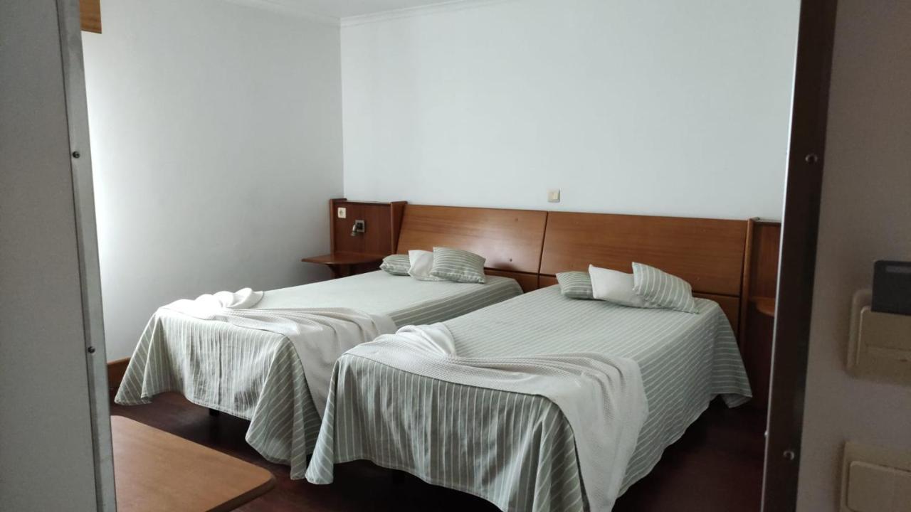Hotel Comodoro Corvo Exterior foto