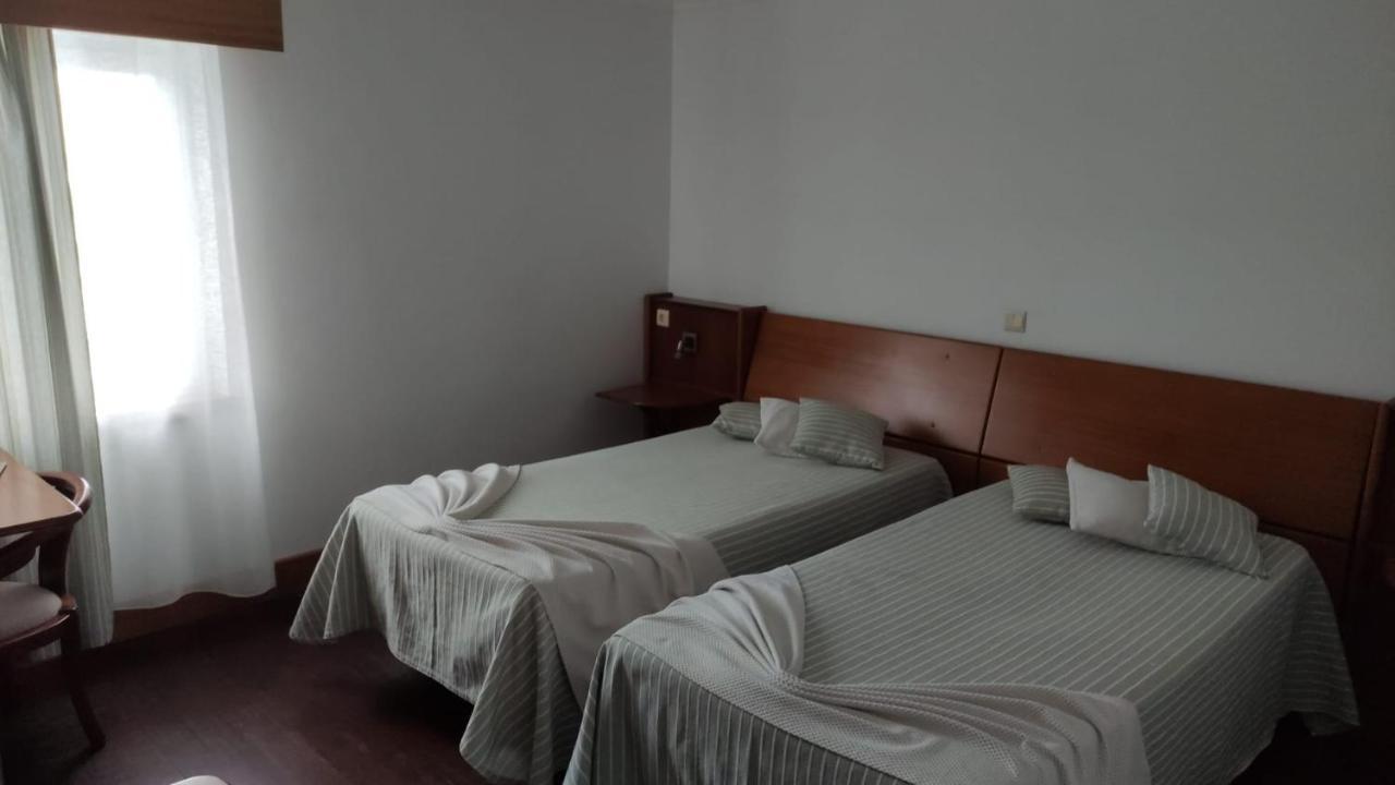 Hotel Comodoro Corvo Exterior foto